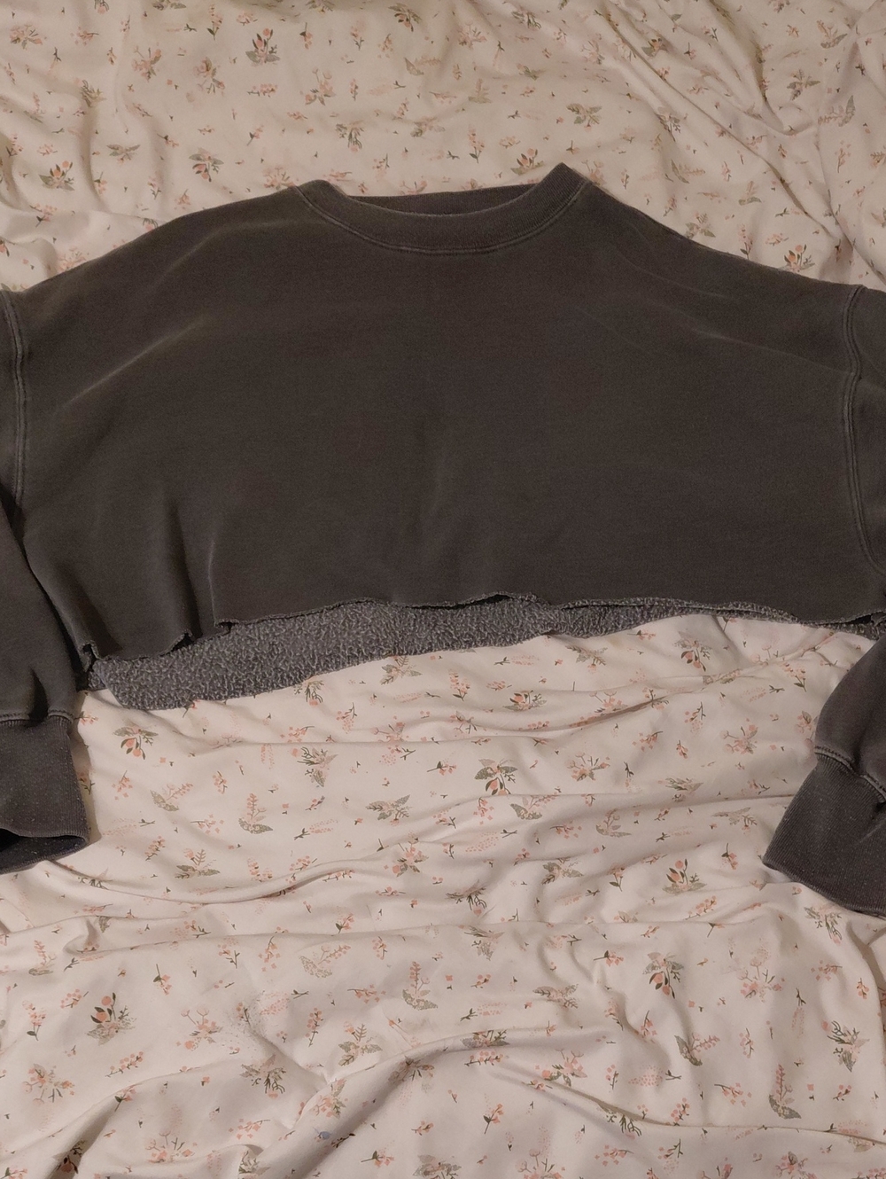 Abercrombie & Fitch Cropped Charcoal Crewneck Sweatshirt